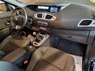 RENAULT Grand Scenic Dynamique 1.9dCi 130cv 7 plz