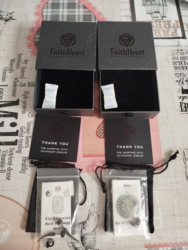 Pendientes Faithheart negros