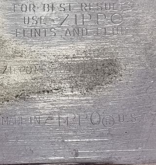 Encendedor Zippo metálico