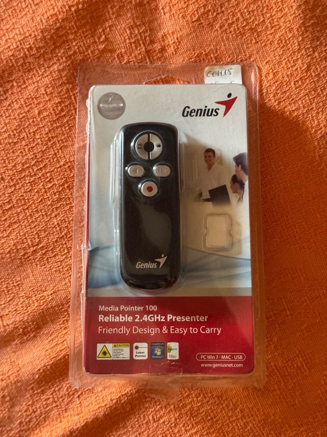 Presentador Genius Media Pointer 100
