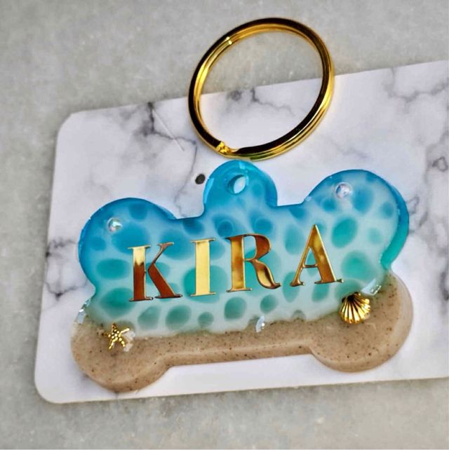 Plaquita personalizada perrito playa