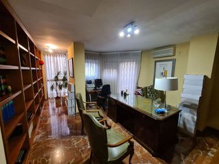 Oficina en alquiler en San Matías - Realejo en Granada