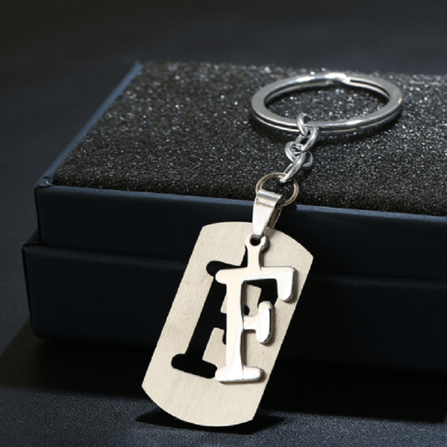 Portachiavi lettera metallo