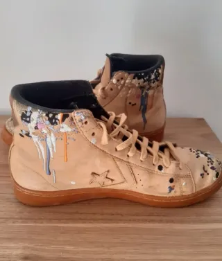 Converse Chuck Taylor. Bordadas.