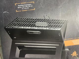 Barbacoa plegable de metal