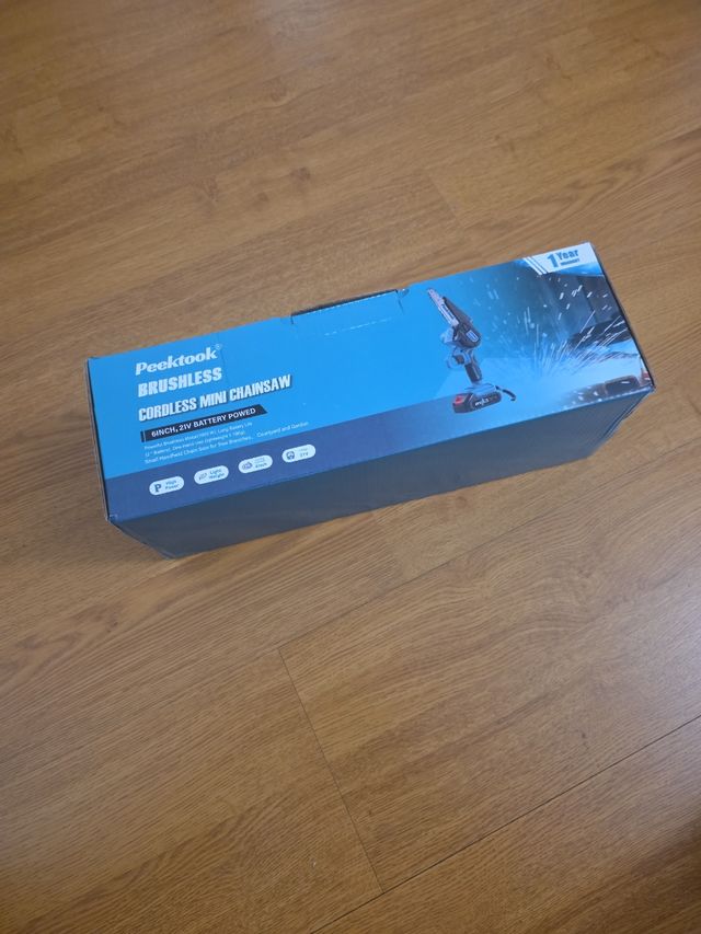 Minimotosierra inalámbrica Peektook