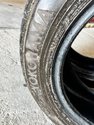 4 Neumáticos Yokohama 225/60/R17 99H