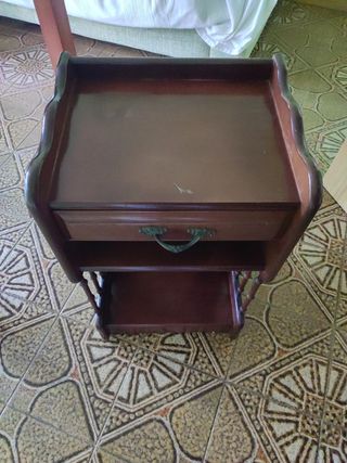 Mesita auxiliar vintage madera