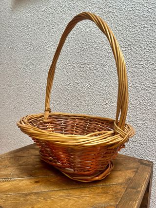Cesta mimbre marrón