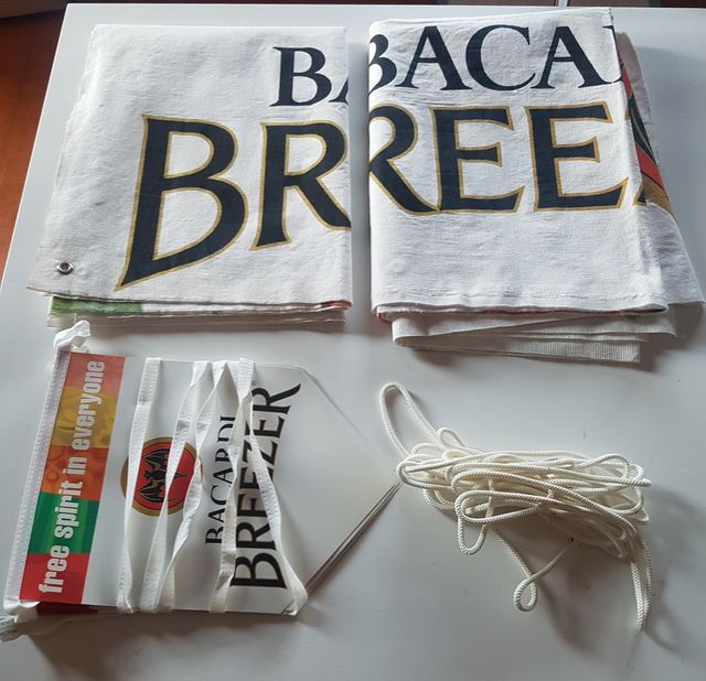 Set n°2 Striscioni Bacardi 230x80 con Bandierine x