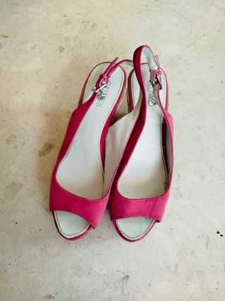 Sandalias Guess Pink - Cuña