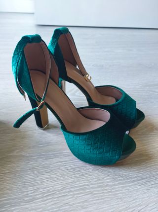 Zapatos fiesta terciopelo verde