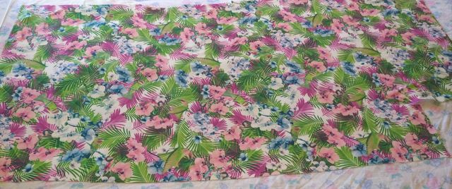 Retal de tela estampada flores-tropical