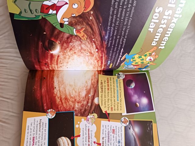 Geronimo Stilton. El gran llibre de l'espai: Un...