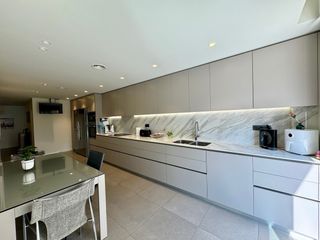 CASA D’OBRA NOVA EN VENDA A LA CREU ALTA