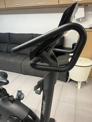 Bicicleta estática Reebok B5.8e