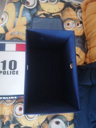Baúl almacenaje coche policía