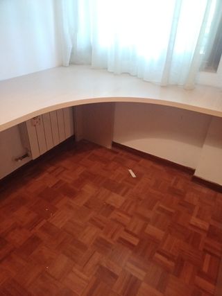 Estantería+escritorio+cajónes -madera beige verde