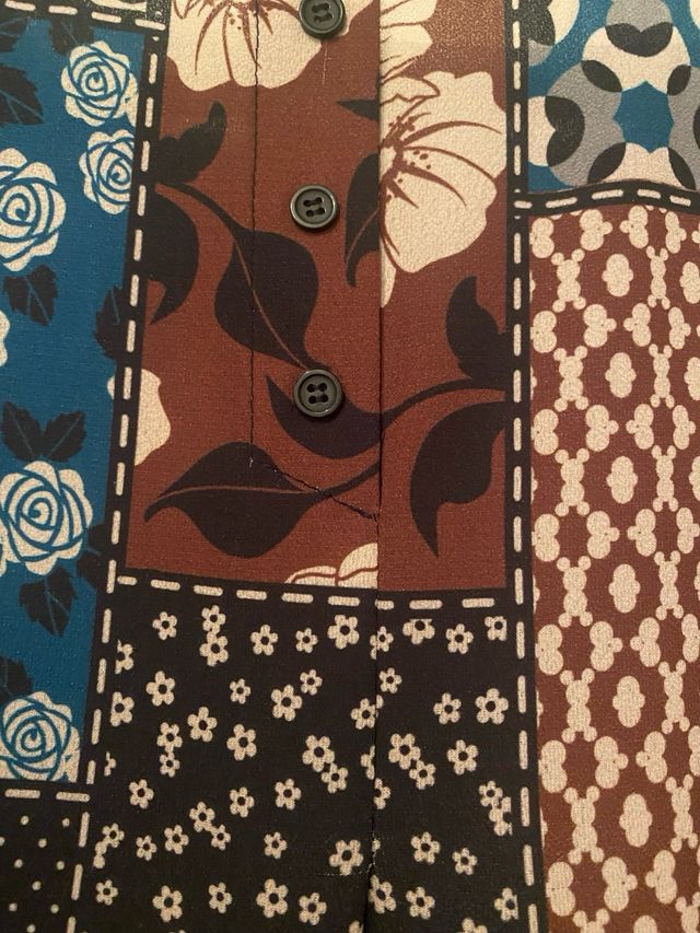 Blusa fantasia patchwork