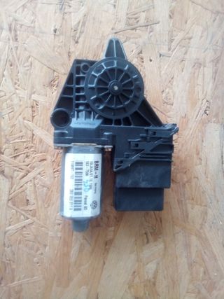 Motor elevalunas Volkswagen 