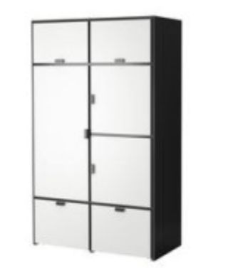 Armario ODDA IKEA blanco y negro