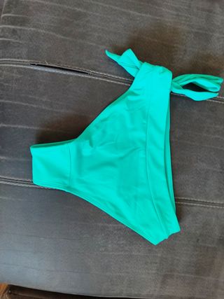 Braga bikini turquesa