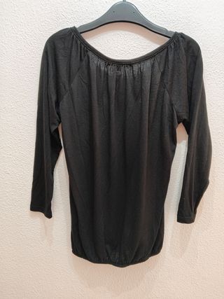 Camiseta Bershka negra - Talla S