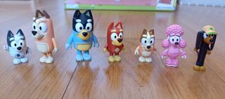 Casa Bluey + figuras + puzzles