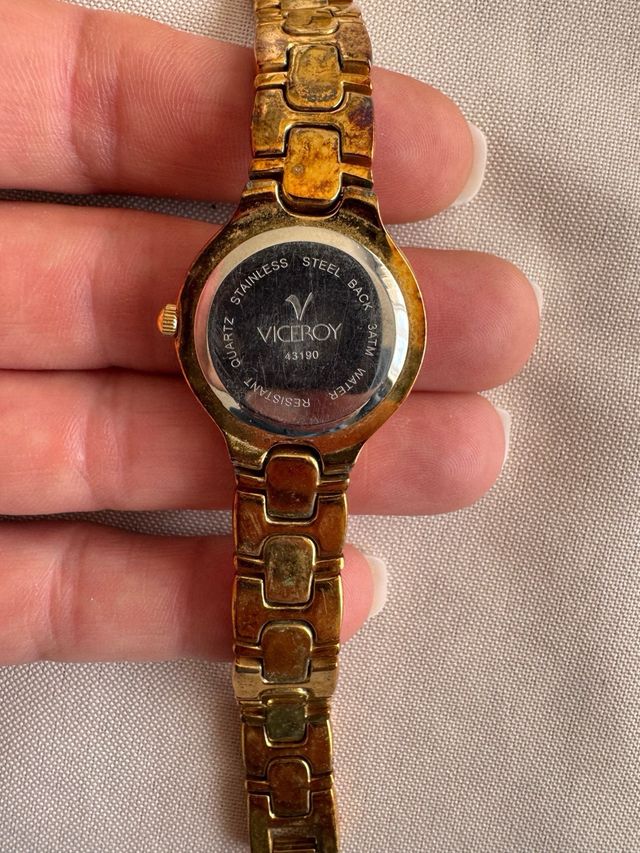 Reloj Viceroy mujer dorado