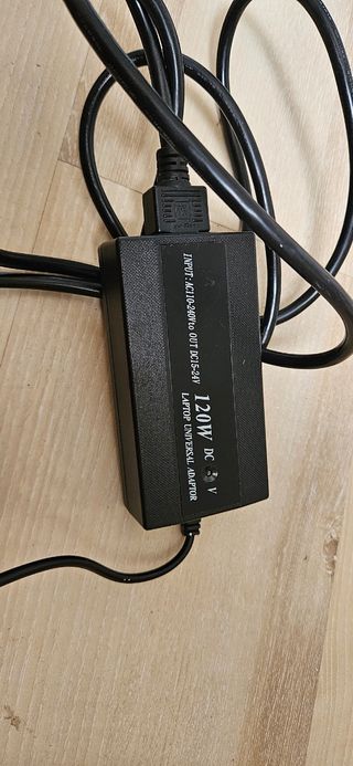Cargador Universal Portátil 120W