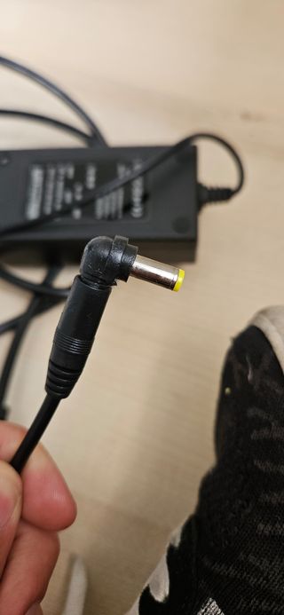 Cargador Universal Portátil 120W