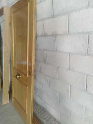 Puerta blindada roble maciza