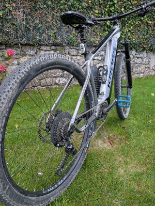 Bicicleta eléctrica MTB Kross Level Boost 3.0