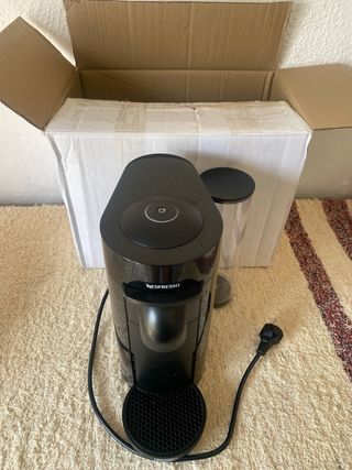 Cafetera Nespresso DeLonghi