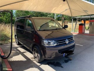 Volkswagen Caravelle 2011