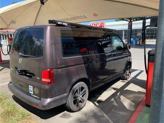 Volkswagen Caravelle 2011