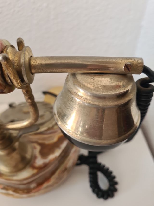Telefono vintage in onice anni '80