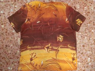 Camisa marrón estampada