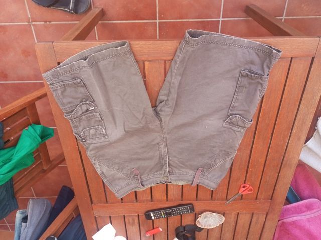 Pantalón corto Rip Curl gris