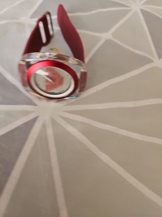 Reloj Emporio Armani mujer rojo