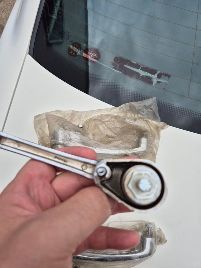 Manillas cromadas avia/Ebro camion o furgon