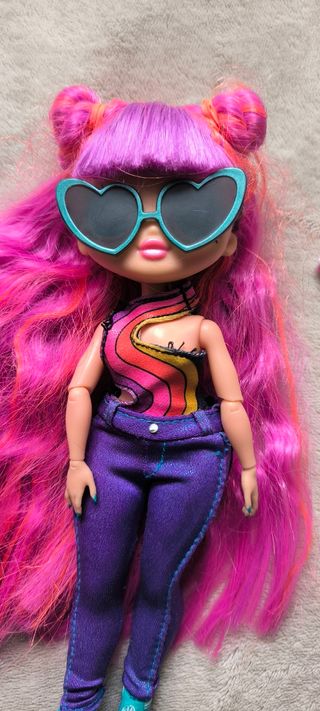 Muñeca LOL Glam - Cabello Rosa