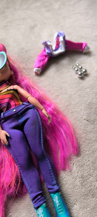 Muñeca LOL Glam - Cabello Rosa