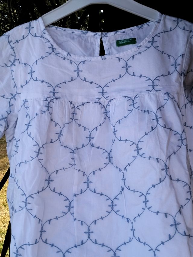 Blusa Benetton branca c/azul - 10 anos
