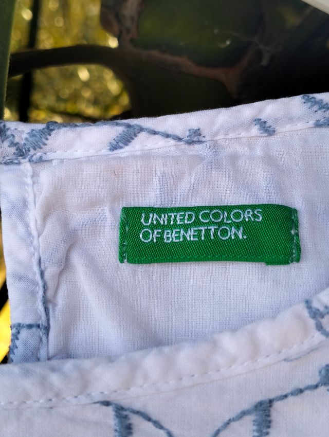 Blusa Benetton branca c/azul - 10 anos