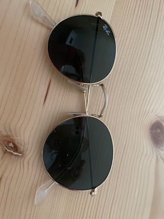 Ray-Ban redondas, doradas