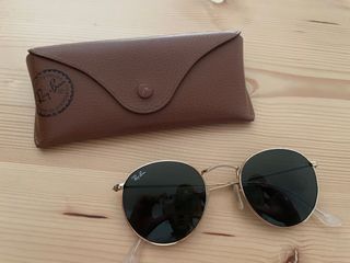 Ray-Ban redondas, doradas