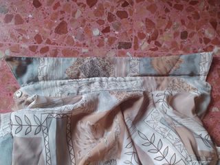Camisa beige y gris estampada