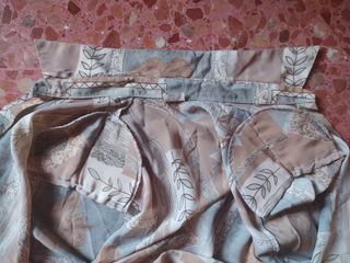 Camisa beige y gris estampada
