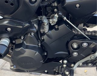 moto naked  Yamaha XJ6